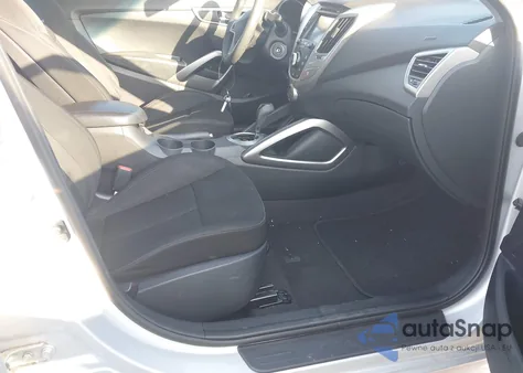 2015 Hyundai Veloster from USA, damaged, VIN KMHTC6AD8FU224235